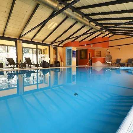 Kastel דירה מוטובון