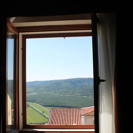 Kastel Motovun