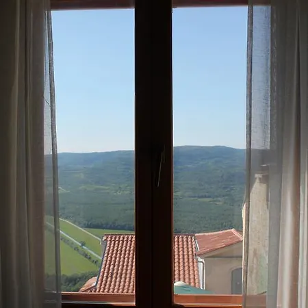 Apartment Kastel
